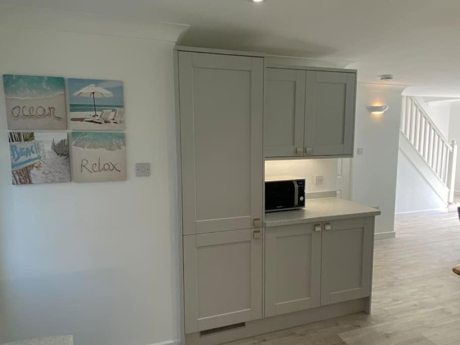 Surf'S Up! Perfect Base For Holidays Or Work In Cornwall 세인트컬럼메이져 외부 사진